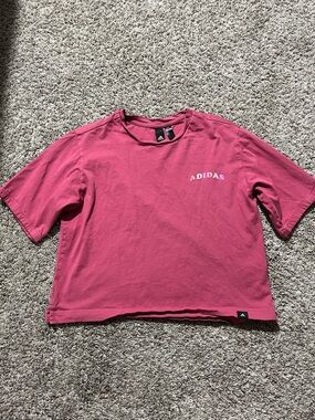 Women’s Adidas pink crew neck cropped t shirt size small colorful logo